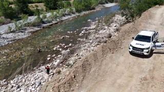 Kelkit Çayında kaybolan Esmanur için arama çalışmaları yeniden başladı