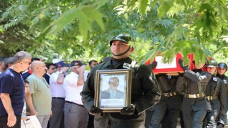 Kıbrıs Gazisi Adnan Coşkun son yolculuğuna uğurlandı