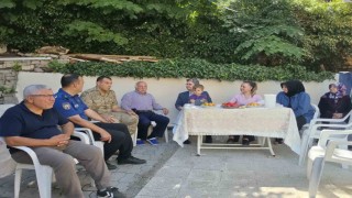 Kıbrıs gazisine minnet ziyareti
