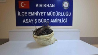 Kırıkhanda 3 buçuk milyon TLlik kablo çalan 3 kişi tutuklandı