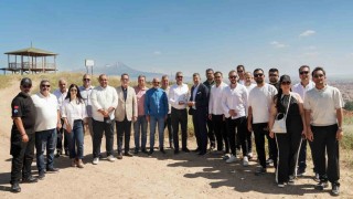 Kâmil Koç ve Mercedes-Benz Türkten 100üncü yıla özel hatıra ormanı