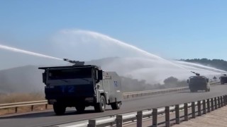 Kontrol altına alınan orman yangınında peş peşe sıralanan TOMAların müdahalesi