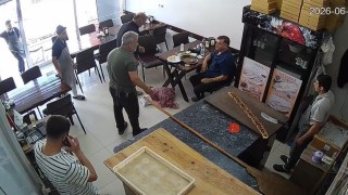Konyada lokanta sahibinin soğukkanlı müdahalesi boğulmayı önledi
