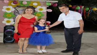 Köyceğizde Muhtar Acardan başarılı öğrenciye ödül