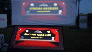 Köyümde açık hava sinema gösterimi Arabacı Köyünde devam edecek