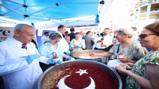 Küçükçekmece Belediyesinden Muharrem ayında aşure ikramı