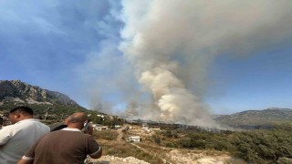Kumlucadaki orman yangınına ekiplerin müdahalesi devam ediyor