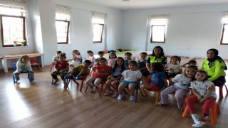 Kuran kursu öğrencilerine uygulamalı trafik eğitimi