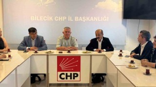 Kütahya Belediye Başkanı Eyüp Kahveciden görevden alınan il başkanına destek