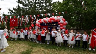 Kütahyada 15 Temmuzun 10. yılında Kuran kursu öğrencilerinden anma programı