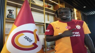 Lesley Ugochukwu, Galatasarayın 11. Fransız futbolcusu oldu