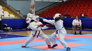 Manisada düzenlenen ANALİG Karate Müsabakaları tamamlandı