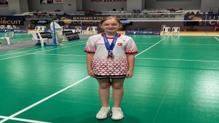 Manisalı badmintonculardan uluslararası turnuvada iki bronz madalya
