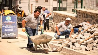 Manisa'nın yeni yerleşim yeri Akgedikte yollar yenileniyor