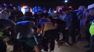 Mardinde devrilen hafif ticari aracın sürücüsü ağır yaralandı