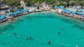 Mersin Büyükşehir Belediyesi Plajları Yazın Gözde Tatil Noktaları Oldu