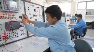 Meslek liseleri geleceğin nitelikli iş gücünü yetiştiriyor