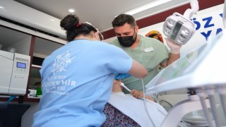 Mobil diş klinikleri üç ilçede vatandaşlarla buluştu