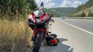 Motosiklet tıra arkadan çarptı: 2 yaralı