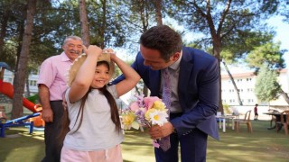 Muğla İl Milli Eğitim Müdürü Çay haftanın ilk gününde minik yüreklerle buluştu