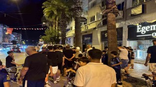 Muğlada çatıya çıkan genç ikna edilerek aşağı indirildi