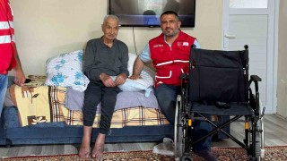 Muradiye Kızılayı engelleri kaldırmaya devam ediyor