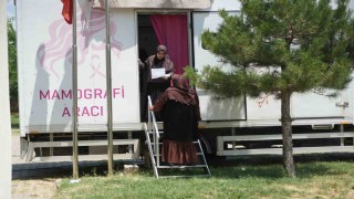 Muşta mobil mamografi aracıyla köy köy ücretsiz kanser taraması yapılıyor
