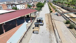 Nazilli Belediyesi Turan Mahallesinde asfalt çalışmalarına başladı