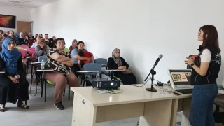 Nazillide kadın sağlığı, narkotik ve mahremiyet konularında eğitim verildi