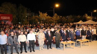 Oltulular 15 Temmuz demokrasi nöbetinde bir araya geldi