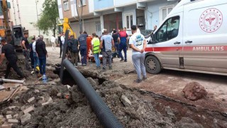 Orduda altyapı çalışmasında göçük altında kalan 2 işçi yaralandı