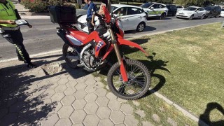 Otomobil ile motosiklet çarpıştı: 1 yaralı