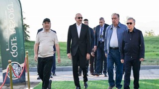 Özbekistan, Tacikistan ve Azerbaycan cumhurbaşkanları, Kırgızistanda golf kulübü açılışına katıldı