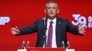 Özel Yeni Parti Kararını Duyurdu! "Bu Bir Ayrılık Değil, Yeni Bir Başlangıç"