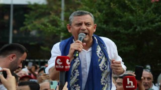 Özgür Özelden yeni parti sinyali: Sizi hiç üzmeden yeni bir yol açacağız