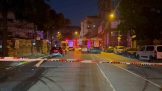 Pendik'te deterjan üretim yapan fabrikada çıkan yangın söndürüldü