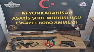 Polis telefon dolandırıcılarının 3 milyonluk oyununu bozdu