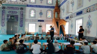 Polislerden çocuklara hayat kurtaran bilgiler