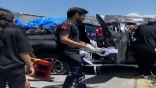 Refahiyede feci kaza: 17 yaşındaki genç hayatını kaybetti, 3 kişi yaralandı