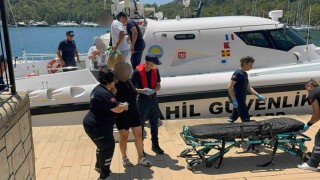 Sahil Güvenlik, gezi teknesi ve ticari yattan iki kişiyi tıbbi tahliye gerçekleştirdi