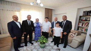 Şahinbey Belediyesi başarılı öğrencileri ödüllendiriyor