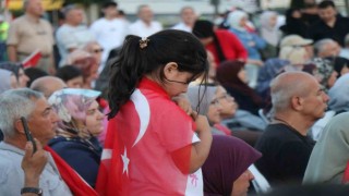 Sakaryalılar, hain darbe girişiminin 10. yılında yeniden tek yürek oldu