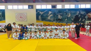 Salihliden 21 madalyalık zafer