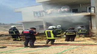 Saman balyaları alevlere teslim oldu