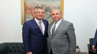 Sarıgöl Belediye Başkanı Tahsin Akdeniz CHPden istifa etti