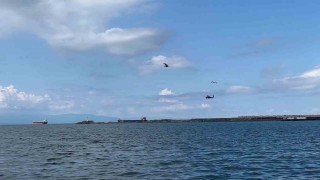 Savaş helikopterlerinin eğitim uçuşu Ereğlide heyecan yaşattı