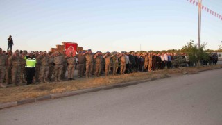 Şehit Binbaşı Arslan Kulaksız saldırıya uğradığı caddede anıldı