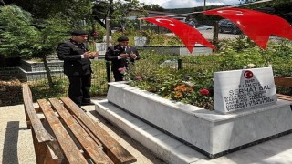 Şehit Serhat Bal kabri başında anıldı