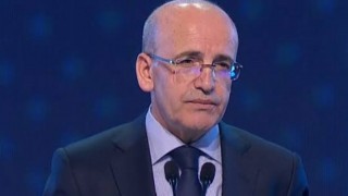 Şimşek: Gerilimlere Rağmen Turizm Geliri Gücünü Korudu