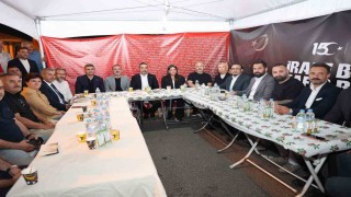Sincan Belediye Başkanı Ercan, demokrasi nöbetine katıldı